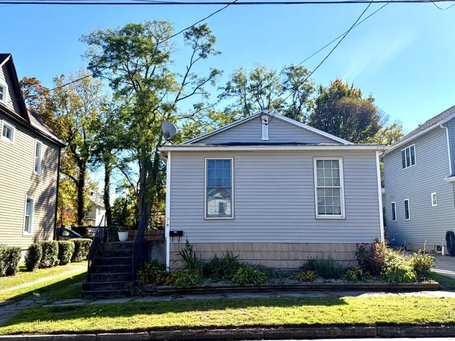 319 W 2nd Street, Erie, PA 16507 - #2
