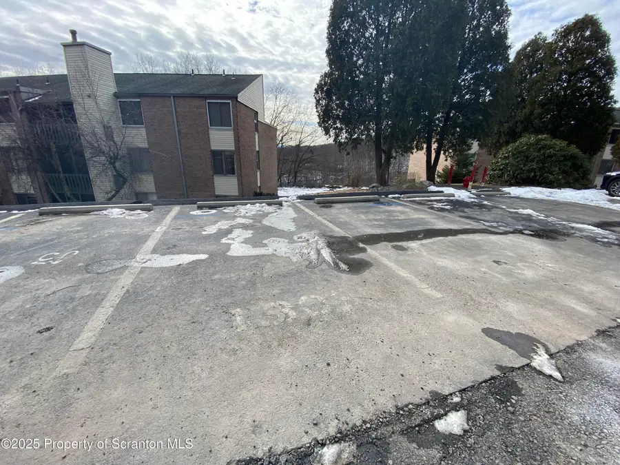 1309 Summit Pointe, Scranton, PA 18508 - Image #3