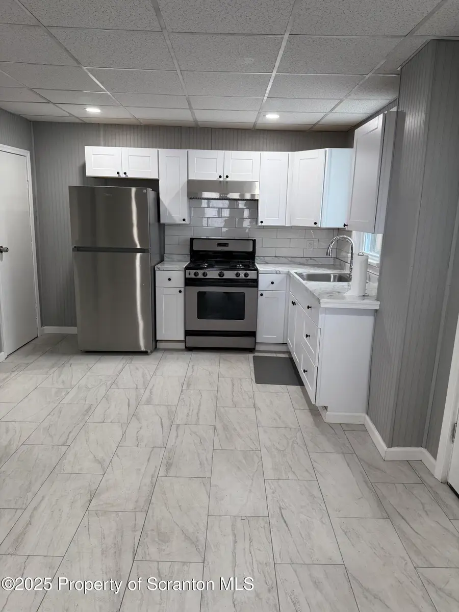 228 S Hancock Street, Wilkes Barre, PA 18702 - Image #3