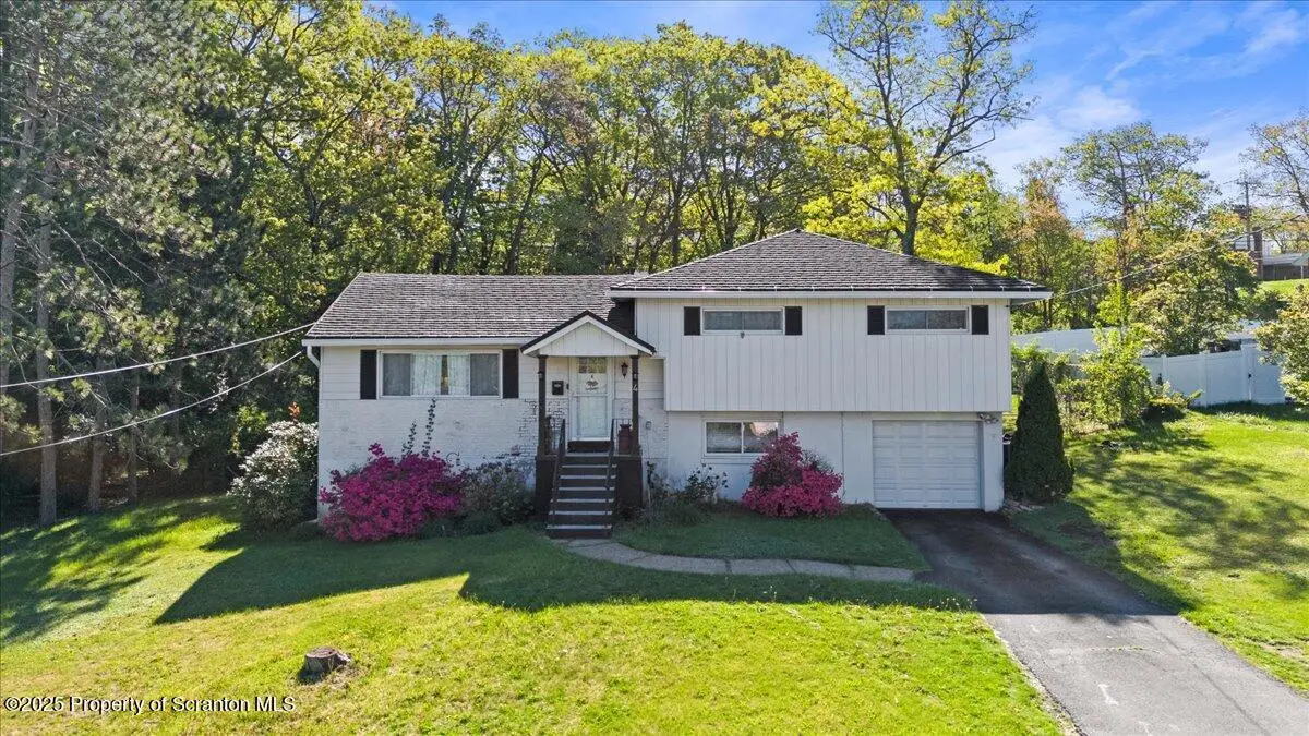 4 Pen Y Bryn Drive, Scranton, PA 18505 - #1