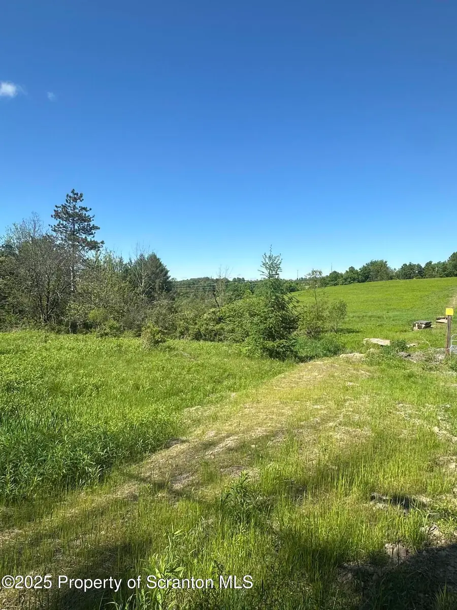 1520 N Abington Rd, North Abington Township, PA 18414 - Image #3