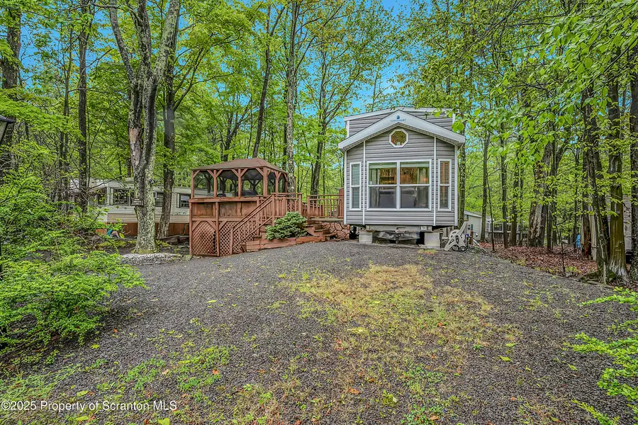 916 Stag Court, Covington Township, PA 18424 - Image #2