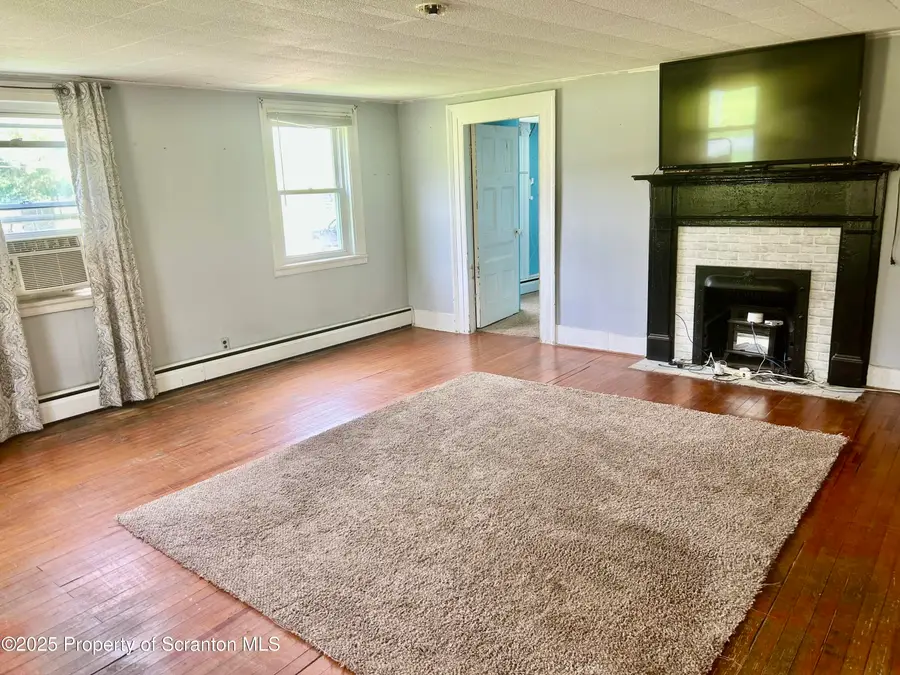 536 Old Route 11, New Milford, PA 18834 - Image #3