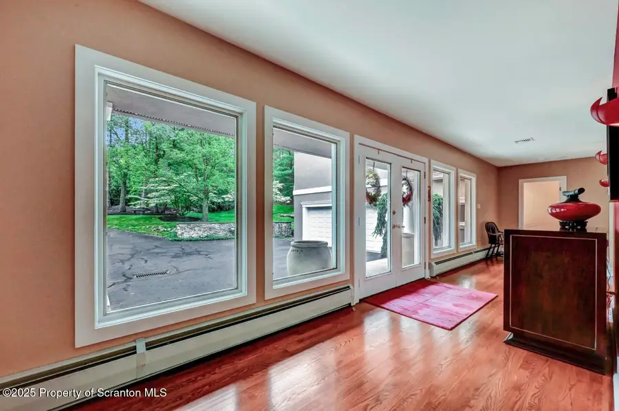 119 Glenmaura Drive, Moosic, PA 18507 - #3