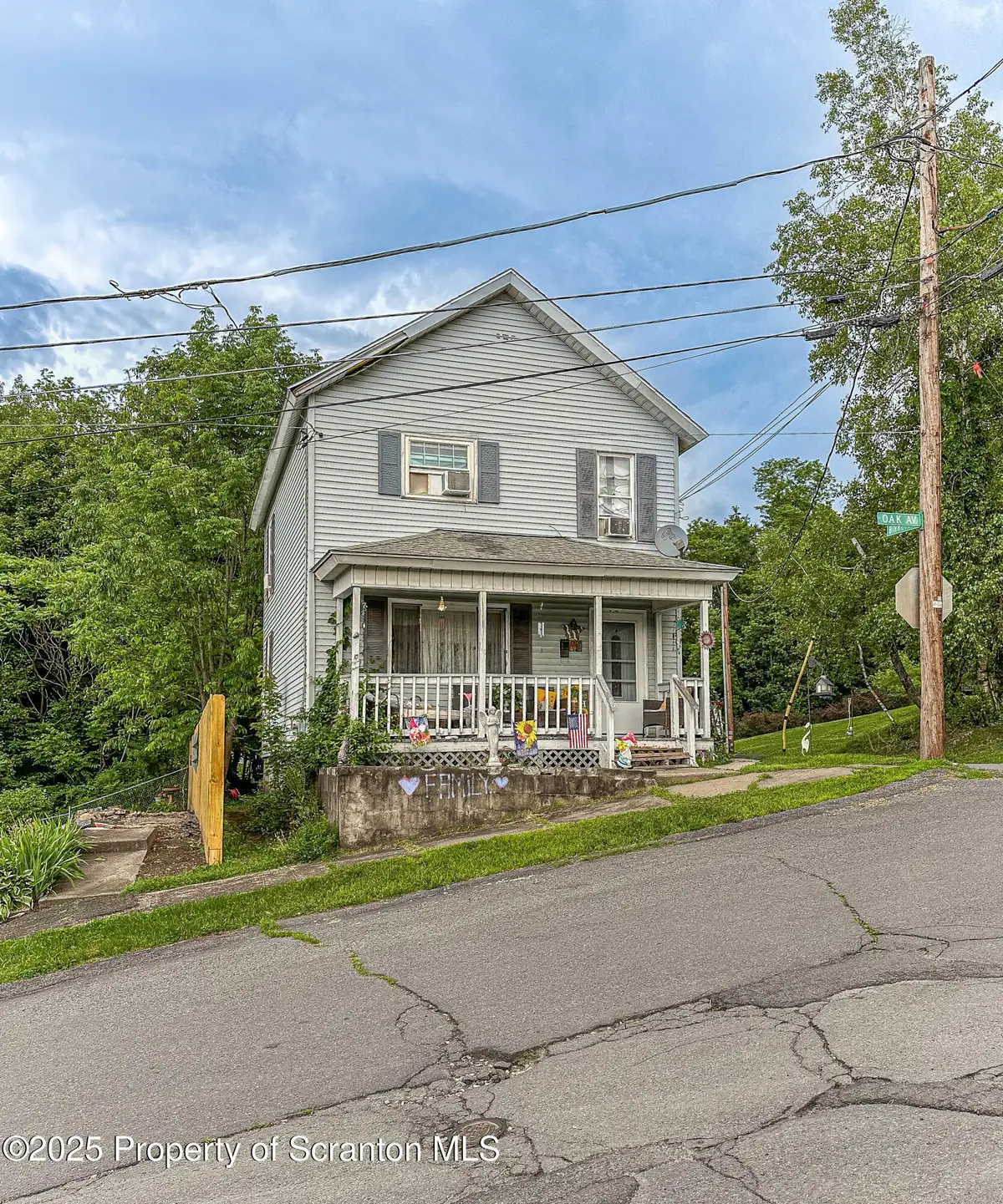 42 Oak Avenue, Carbondale, PA 18407 - Image #1