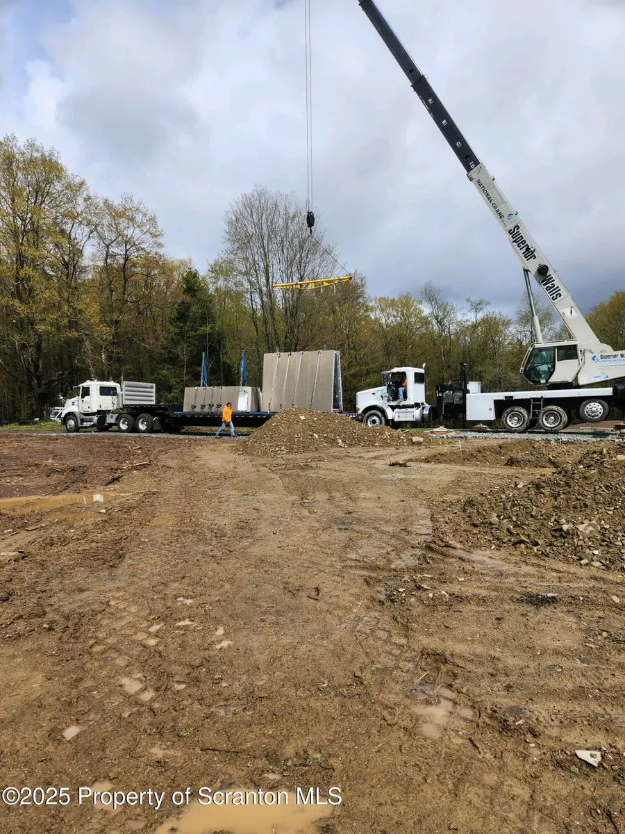 742 May Road Road, Thompson, PA 18465 - Image #2