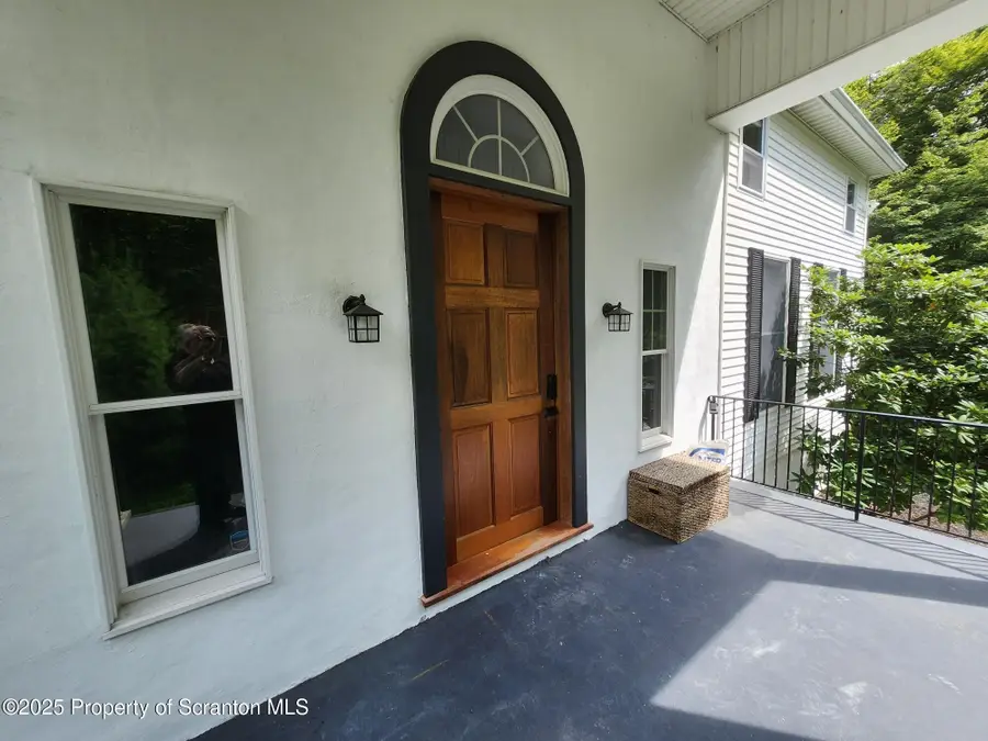 29 Hirshorn Drive, Newfoundland, PA 18445 - Image #2