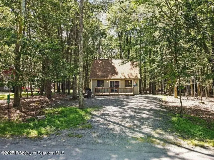 1143 Wallenpaupack Drive, Lake Ariel, PA 18436 - Image #2