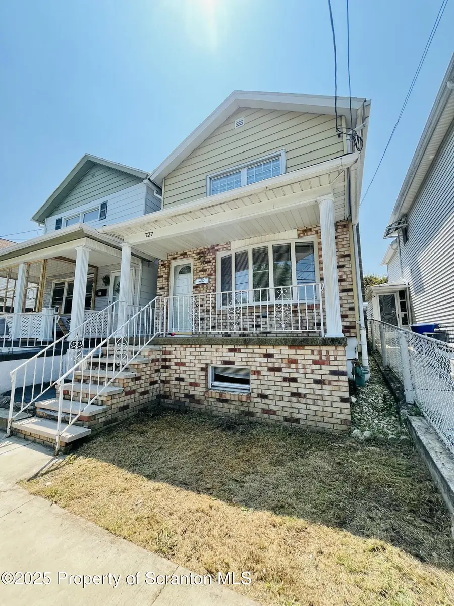 727 Fellows Street, Scranton, PA 18504 - Image #2