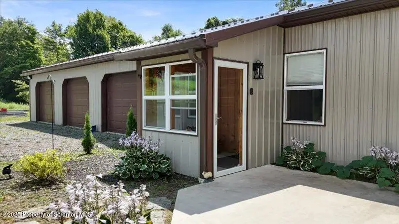 138 Rose Road, New Milford, PA 18834 - Image #3