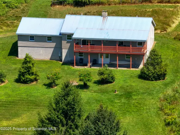5290 Irish Hill Road, Montrose, PA 18801