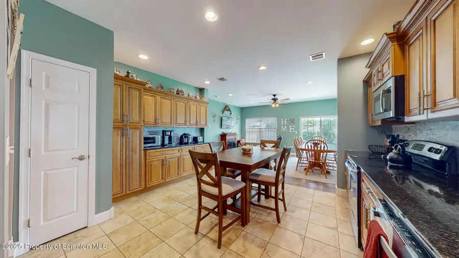 233 Shadow Wood Circle, Archbald, PA 18403 - #3