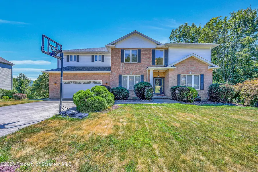 125 Hyland Hill Drive, Archbald, PA 18403 - Image #2