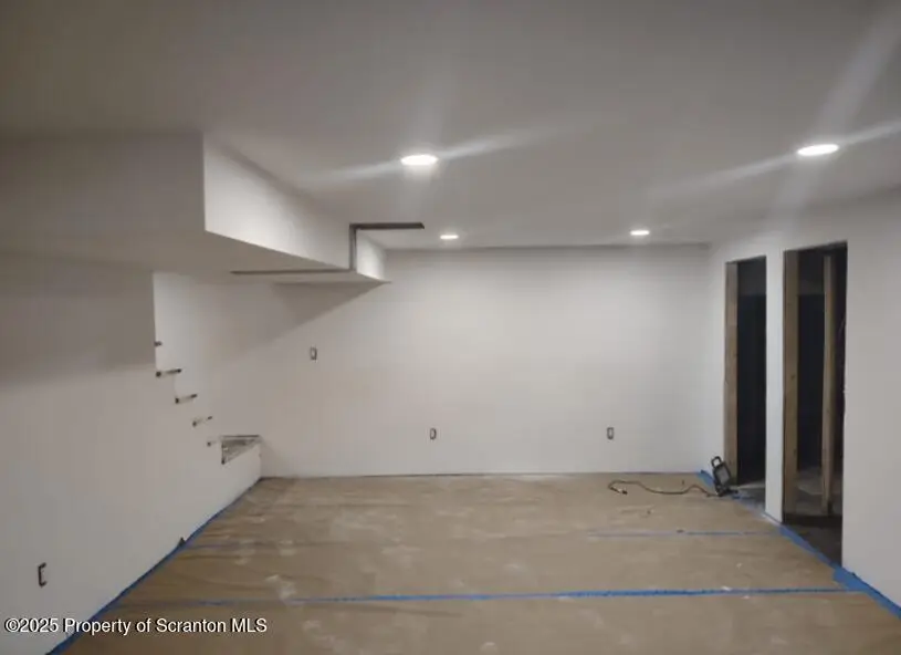 5 Rowlands Lane, West Wyoming, PA 18644 - Image #3