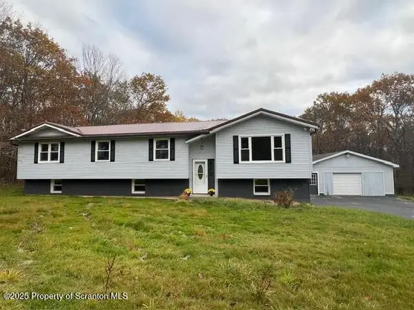 53 Elkview #985, Clifford Twp, PA 18421