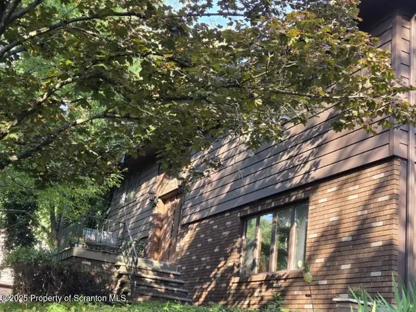 60 Elmhurst Boulevard, Scranton, PA 18505