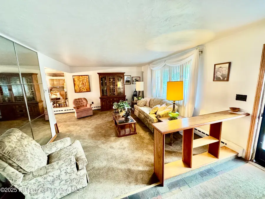 1614 Scott Road, Blakely, PA 18447 - Image #3