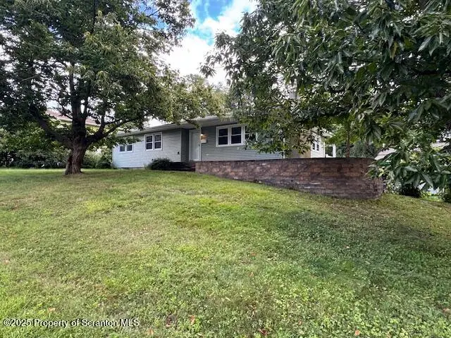 100 Carteret Drive #L 7, Clarks Summit, PA 18411 - Image #1