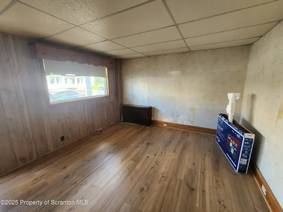 1227 1229 Hampton Street, Scranton, PA 18504 - Image #3