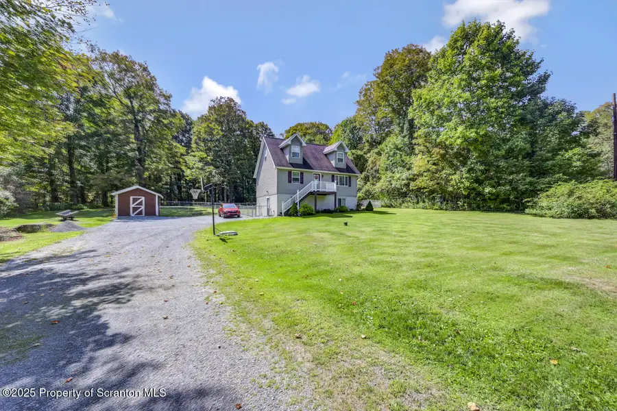 221 Cherrywood Lane, Madison Township, PA 18444 - Image #3