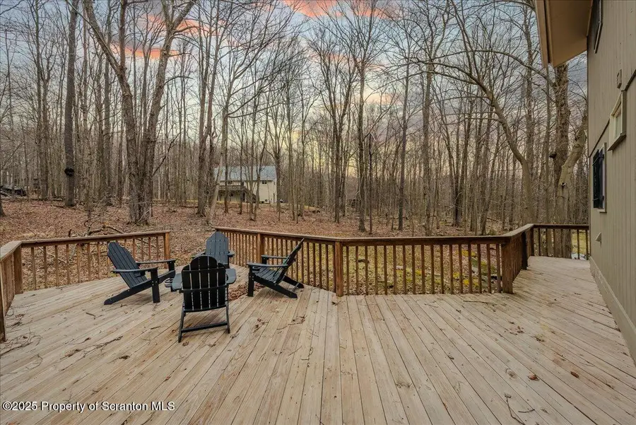 62 Locust Lane, Clifton Township, PA 18424 - Image #3