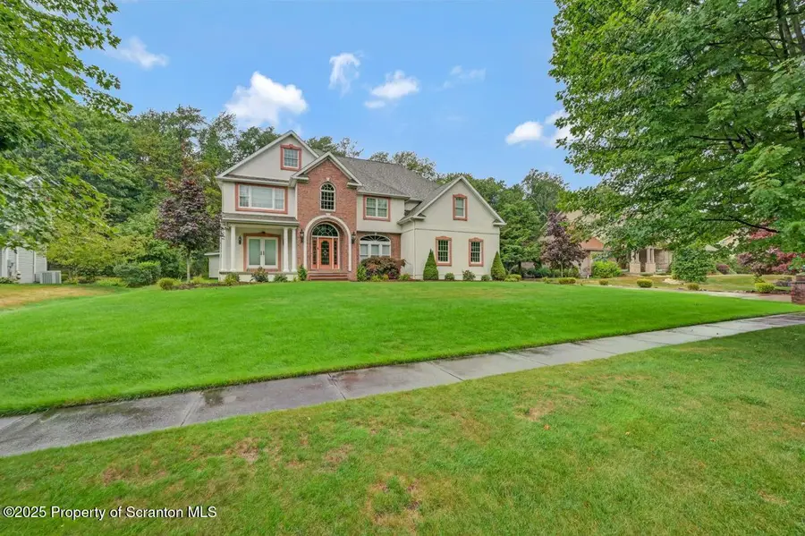 922 Old Logger Road, Moscow, PA 18444 - Image #2