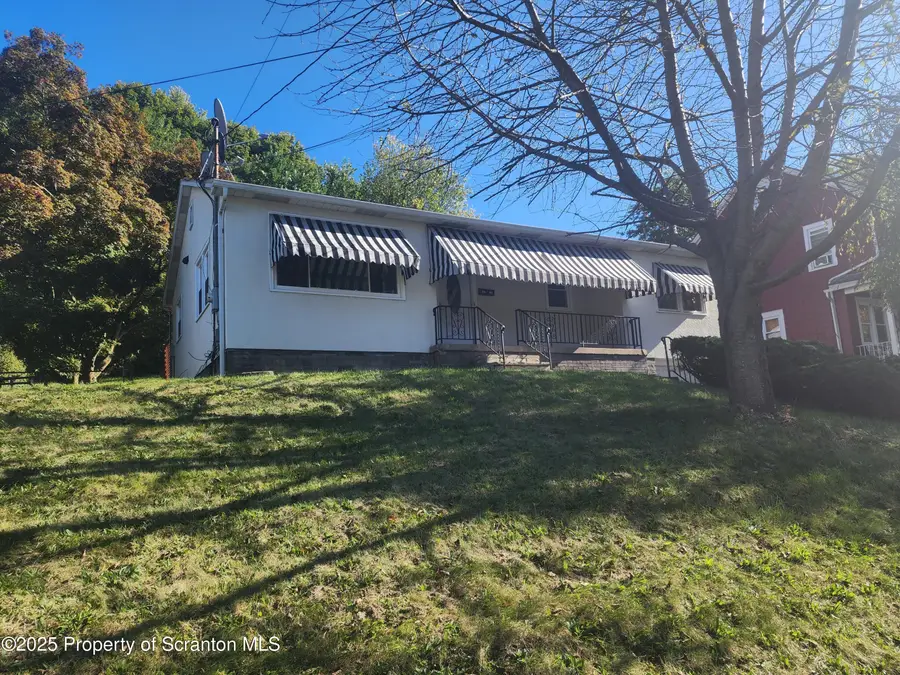 1210 Monroe Avenue, Dunmore, PA 18509 - Image #3