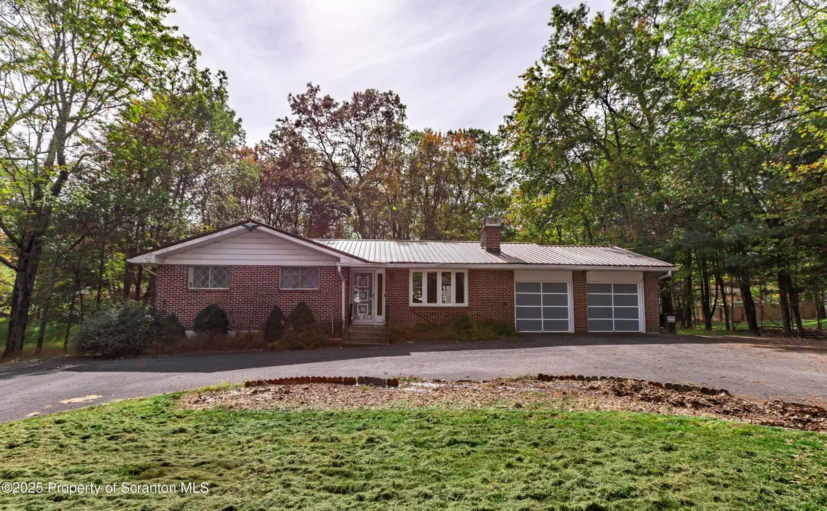 106 Pumice Ct Court, Milford, PA 18337 - Image #1