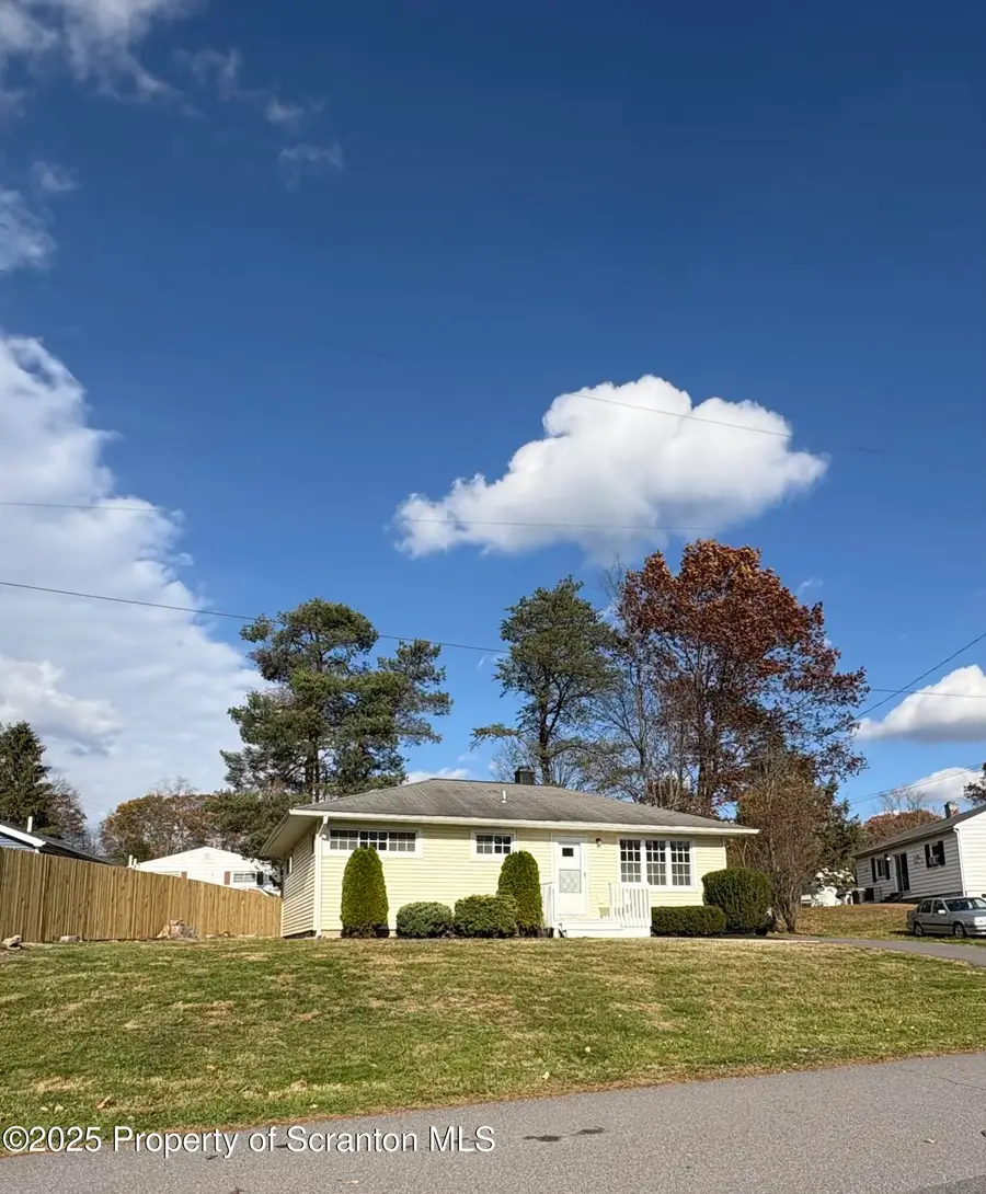 812 Old Winola Road, Clarks Summit, PA 18411 - Image #3