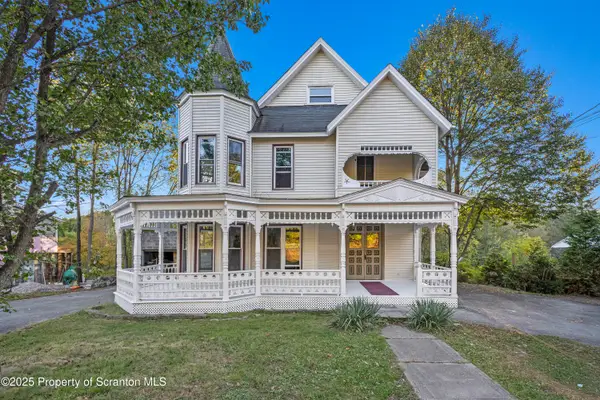 49 College Avenue, Factoryville, PA 18419