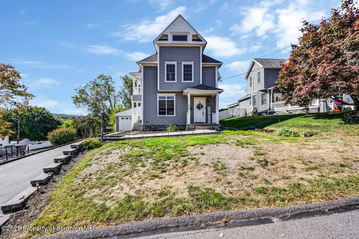 607 Jenkins Street, Peckville, PA 18452 - Image #1