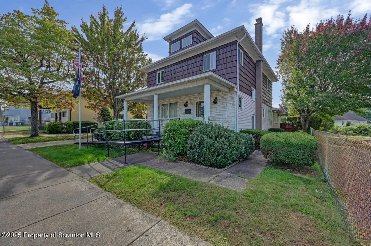 624 Main Street, Moosic, PA 18507 - Image #1