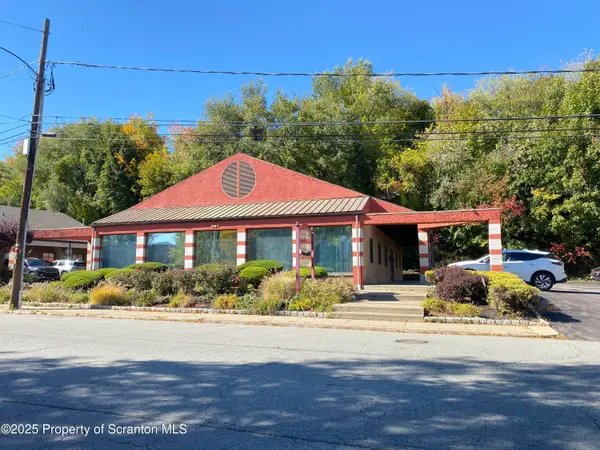 381 N 9th Avenue, Scranton, PA 18504