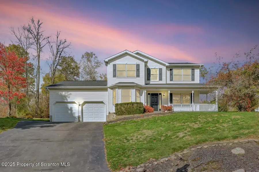 104 Beech Tree Circle, South Abington Township, PA 18411 - Image #2