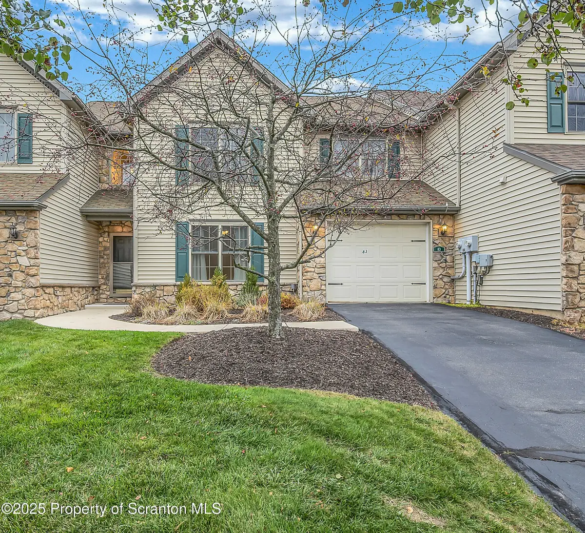 83 Hedge Row Run, Clarks Summit, PA 18411 - #1