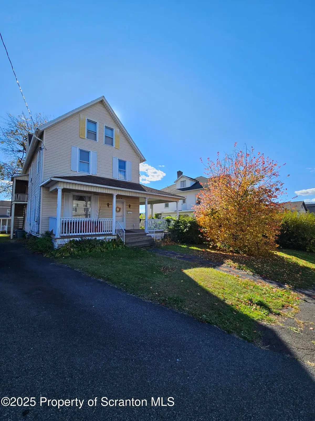 314 E Drinker Street, Dunmore, PA 18512 - #1