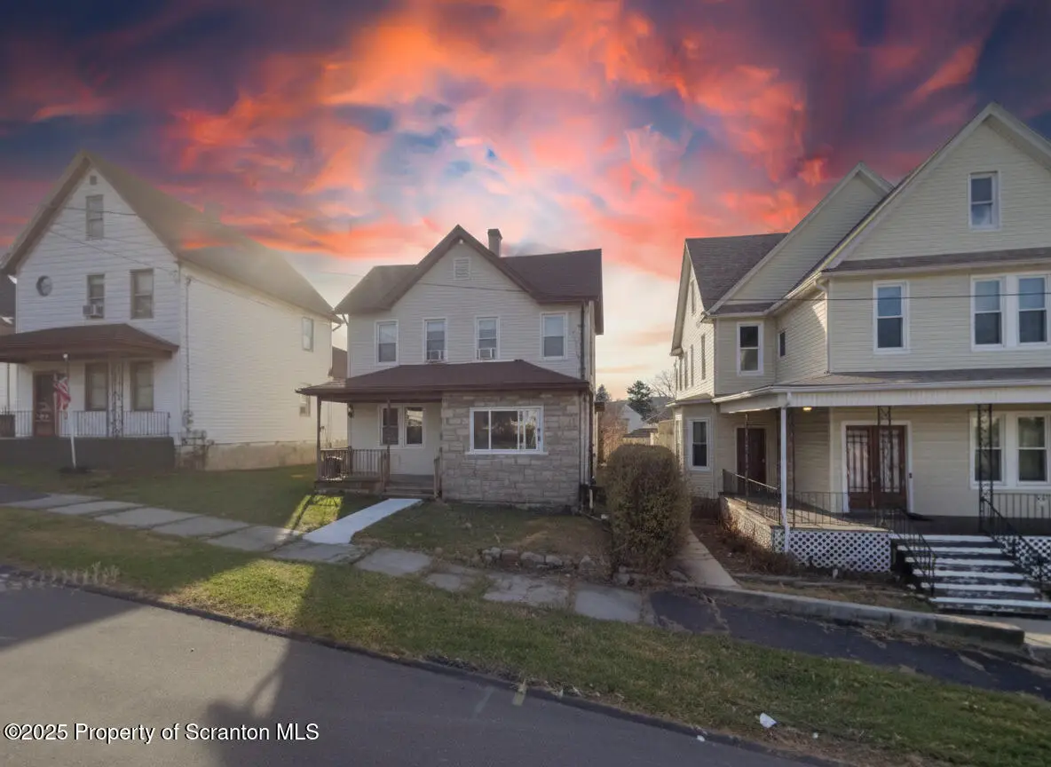 922 Maple Street, Scranton, PA 18505 - #1