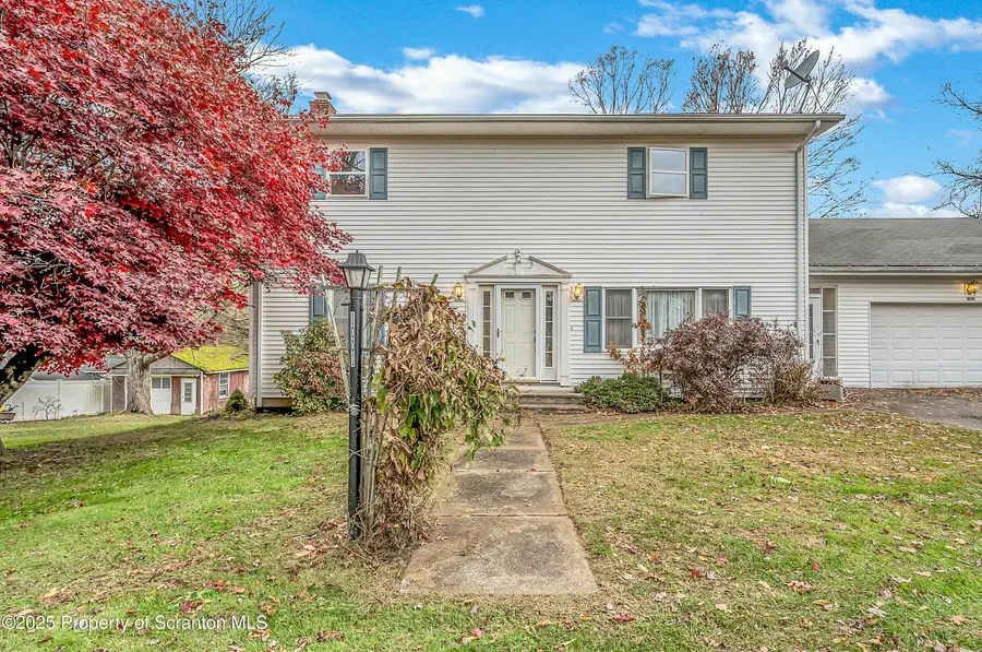 1001 Griggs Street, Clarks Summit, PA 18411 - Image #2