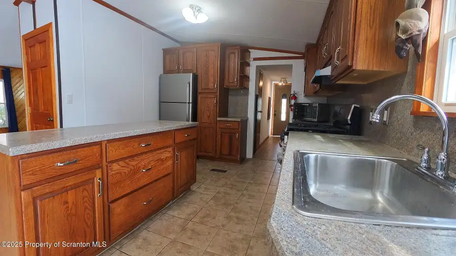 193 S Cedar Street, Hazleton, PA 18201 - Image #2