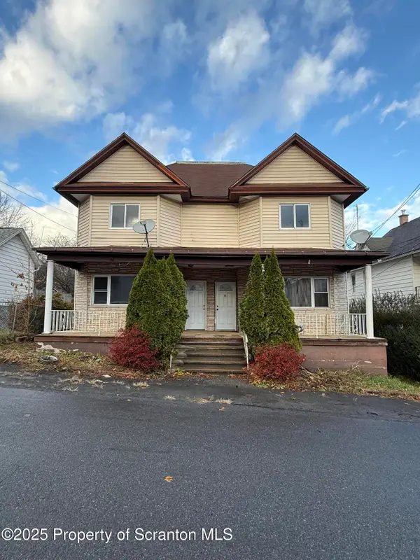 118-120 Madison Avenue, Carbondale Twp, PA 18407