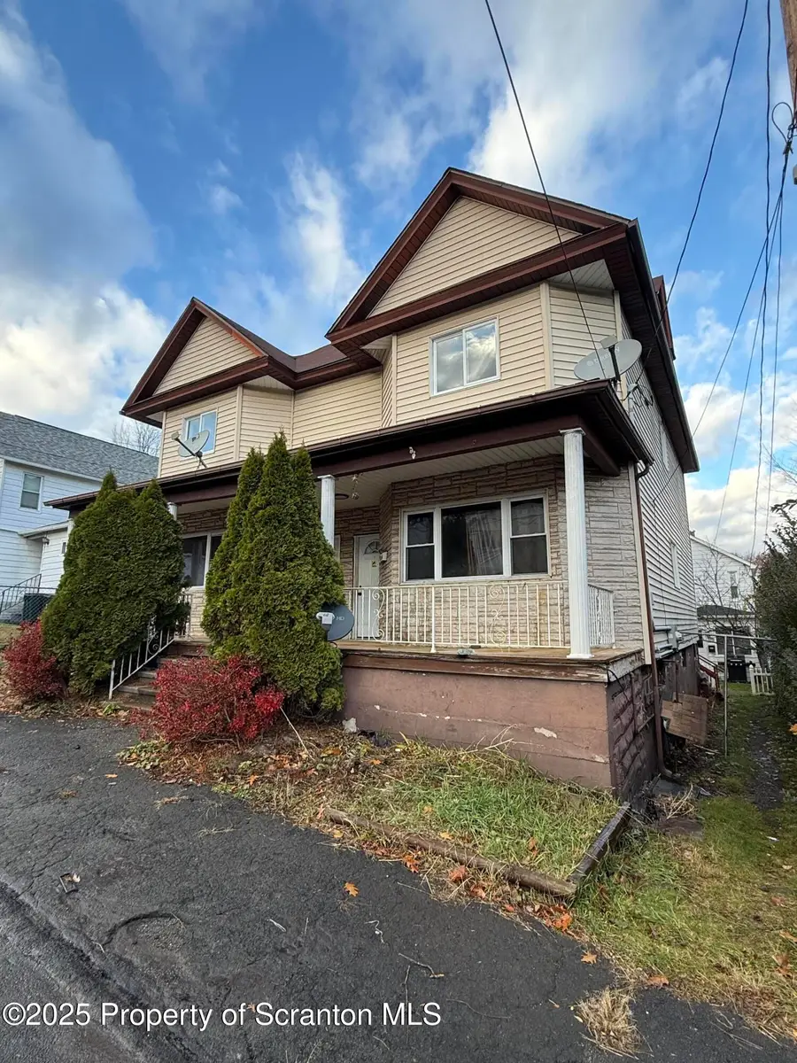 118-120 Madison Avenue, Carbondale Township, PA 18407 - Image #2