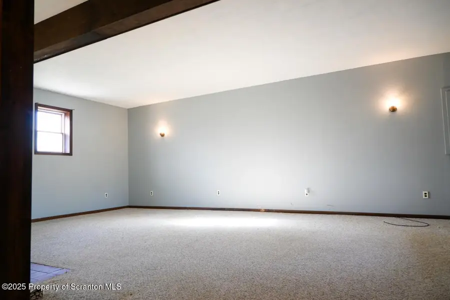 211 Wimmers, Jefferson Township, PA 18436 - Image #3