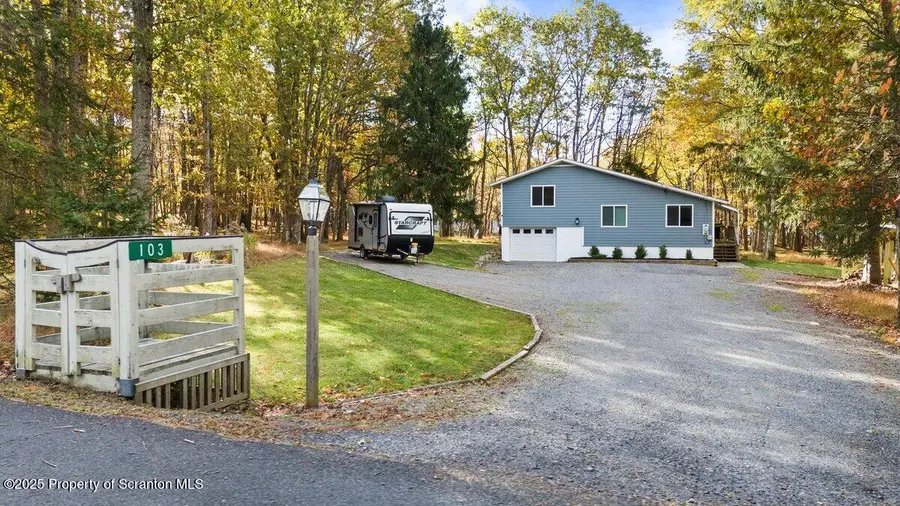 103 Sycamore Circle, Albrightsville, PA 18210 - Image #2