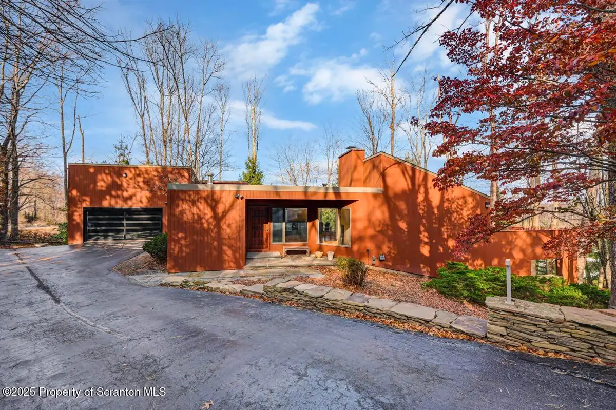 10 Orchard Lane, South Abington Township, PA 18411 - Image #1