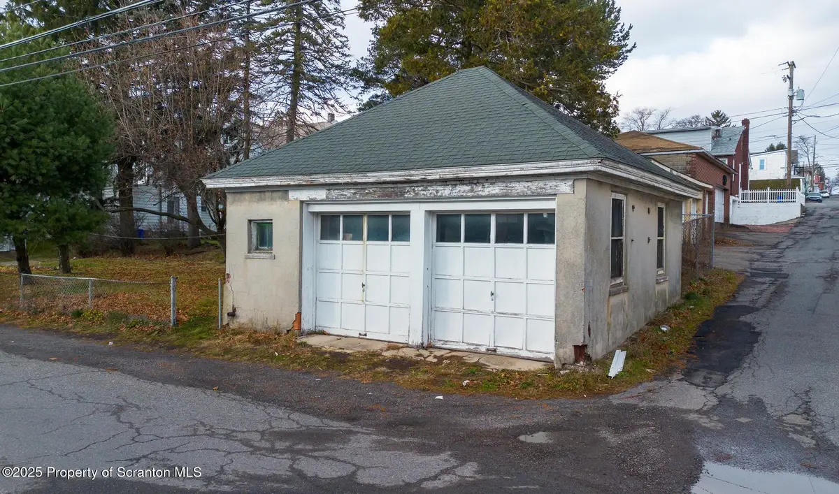 523 N Laurel Street N, Hazleton, PA 18201 - Image #1