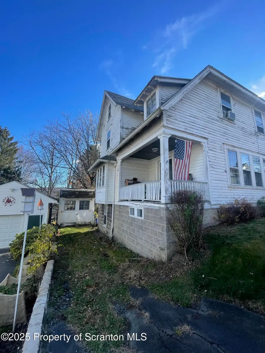 1118 Ridge Avenue, Dunmore, PA 18512 - Image #3