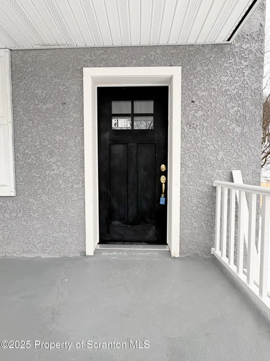 86 Birkett Street, Carbondale, PA 18407 - Image #2