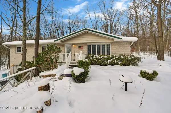 20 Hill Street, Jefferson Twp, PA 18436