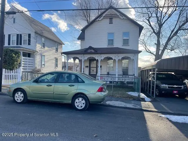 812 Butler Street, Dunmore, PA 18512 - Image #2