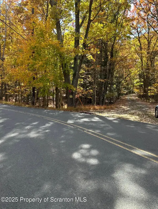 Elmhurst Boulevard, Dunmore, PA 18512